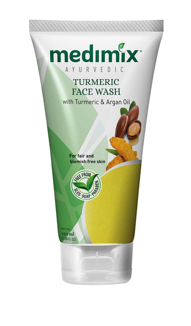 Medimix Ayurvedic Turmeric Face Wash with Turmeric and Argan Oil for Bright and Clear Skin (150 ml)
