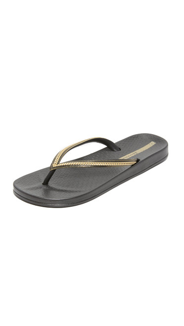 Ipanema Women's Ana Metallic Ii Flip Flop, Black/Gold, 6 M US