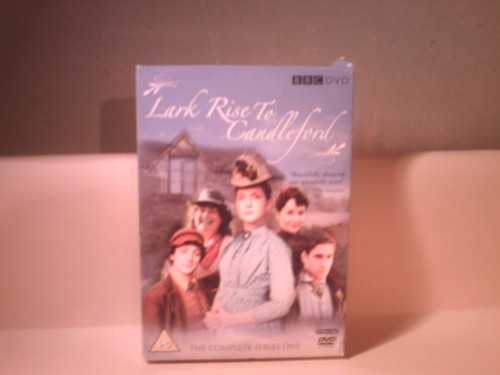 Lark Rise to Candleford: Complete BBC Series 1 [2008] [DVD]