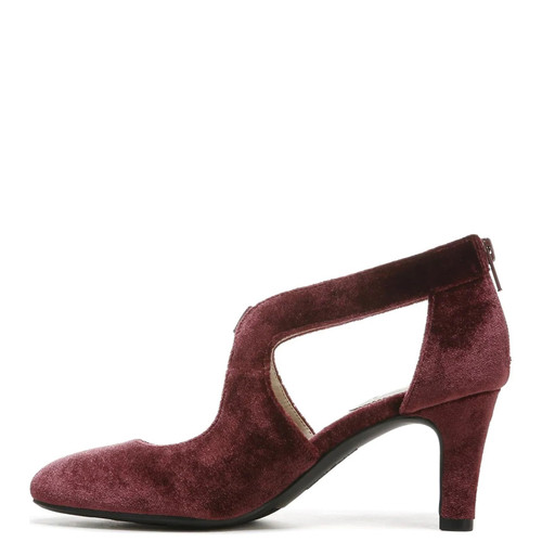 LifeStride Womens Giovanna 2 Pump Pinot Noir Velvet 6 W