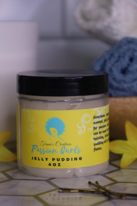 TIANA'S CREATIONS Passion Curls Jelly Pudding, Natural Styling Gel, Holds Curls, Curl Enhancer with Aloe Vera, Honey & Marshmallow Root for Curly Hair 4 OZ