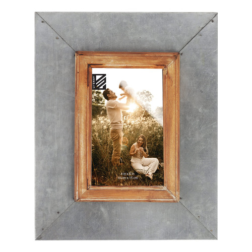 Li'Shay Picture Frame for 4x6 Photos - Rustic Edge Wood and Galvanized Hammered Metal Frame