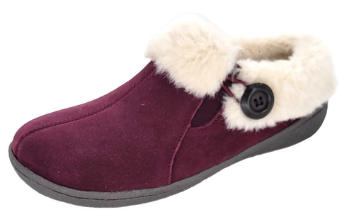 Clarks Womens Suede Leather Slipper with Gore and Bungee JMH2213 - Warm Plush Faux Fur Lining - Indoor Outdoor House Slippers For Women (8 M US, Burgundy)