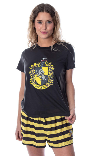 Harry Potter Women's Hogwarts Castle Hufflepuff Shirt and Shorts Sleepwear Pajama Set (X-Large)