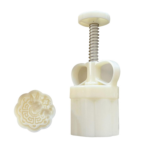 Cute 3D Rabbit Moon Cake Mold MidAutumn Festival Mooncake Makers Cookie Stamps Hand Pressure Mooncake Baking Tool