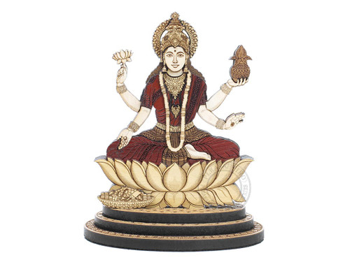 PLEASANTINO - 4 Inch Goddess Lakshmi Wood Carved Statue in Exotic Hard Woods - Multi Layered Hand Made Wooden Goddess Lakshmi Idol for Car Dashboard, Home, Office, and Travel