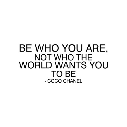 Vinyl Wall Art Decal - Be Who You are Not Who The World Wants You to Be - 33"x 23" - Inspirational Quote for Home Bedroom Living Room Office Work Apartment Decor Vinyl Wall Art Decal - Be Who You are Not Who The World Wants You to Be - 33"x 23" - Inspirational Quote for Home Bedroom Living Room Office Work Apartment Decor