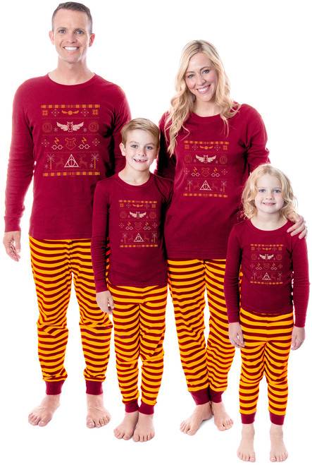 Harry Potter Gryffindor Sweater Wizarding World Sleep Tight Fit Family Pajama Set (Adult, Medium) Harry Potter Gryffindor Sweater Wizarding World Sleep Tight Fit Family Pajama Set (Adult, Medium)