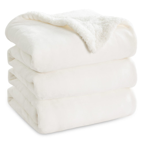 Bedsure Sherpa Fleece King Size Blanket for Bed - Thick and Warm for Winter, Soft and Fuzzy Large Blanket King Size, White, 108x90 Inches