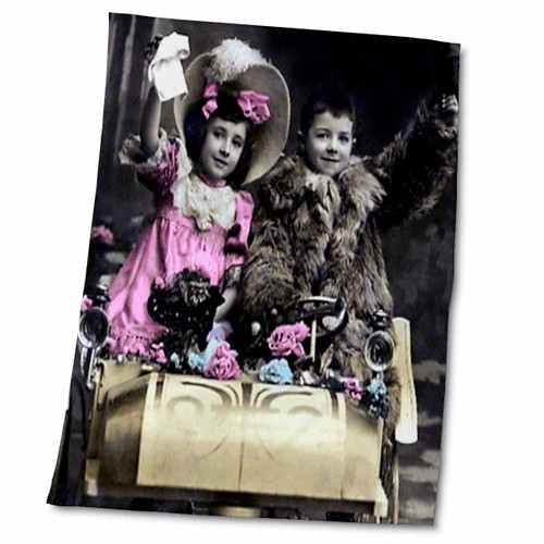 3dRose TNMGraphics Children - Play Car - Towels (twl-11239-2)