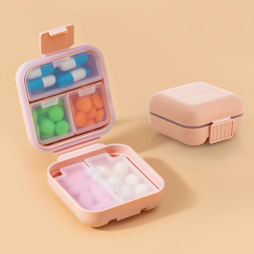 Daily Pill Organizer, 5 Compartments Small Pill Organizer Travel Pill Case Portable Vitamin Organizer Cute Pill Box Daily Pill Container Medicine Organizer Clear Lids Fish Oils Medicine Supplement