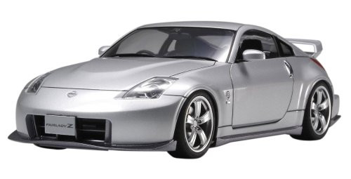 Tamiya Nissan 350Z - Version NISMO 1/24 Scale Model Kit 24304