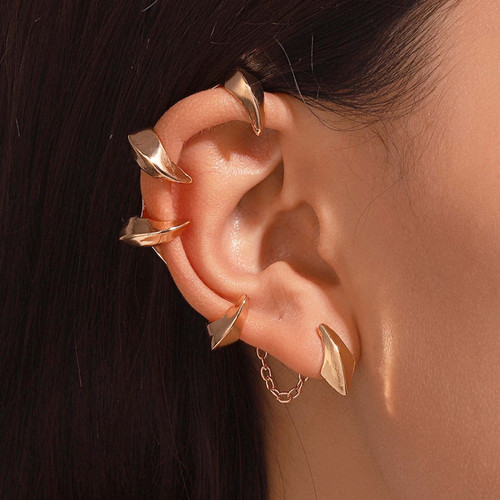 Zeshimb Gothic Claw Ear Cuff Gold Dragon Claw Ear Clip Earring Punk Non-Pierced Ear Climber Earring Personality Ear Cuff Hanging Wrap Earring Jewelry for Women and Men Zeshimb Gothic Claw Ear Cuff Gold Dragon Claw Ear Clip Earring Punk Non-Pierced Ear Climber Earring Personality Ear Cuff Hanging Wrap Earring Jewelry for Women and Men