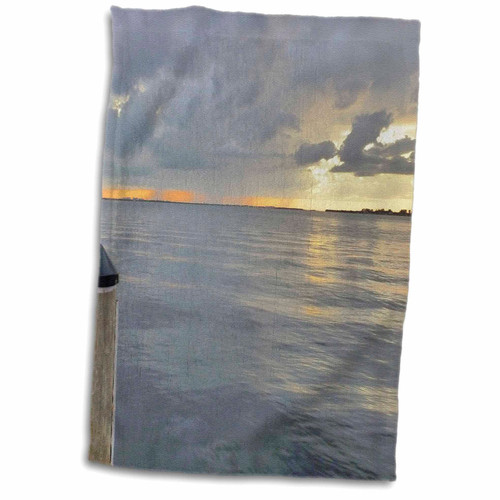 3dRose Florene Sunset - Gray and Yellow Reflected Sunset - Towels (twl-37312-1) 3dRose Florene Sunset - Gray and Yellow Reflected Sunset - Towels (twl-37312-1)