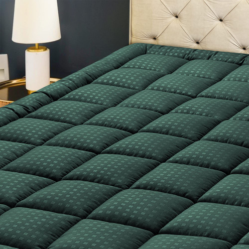 HYLEORY Queen Mattress Pad Quilted Fitted Mattress Protector Cooling Pillow Top Mattress Cover Breathable Fluffy Soft Mattress Topper with 8-21" Deep Pocket, Green HYLEORY Queen Mattress Pad Quilted Fitted Mattress Protector Cooling Pillow Top Mattress Cover Breathable Fluffy Soft Mattress Topper with 8-21" Deep Pocket, Green