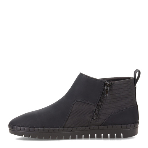Easy Street Women's Julienne, Black, 6 Wide