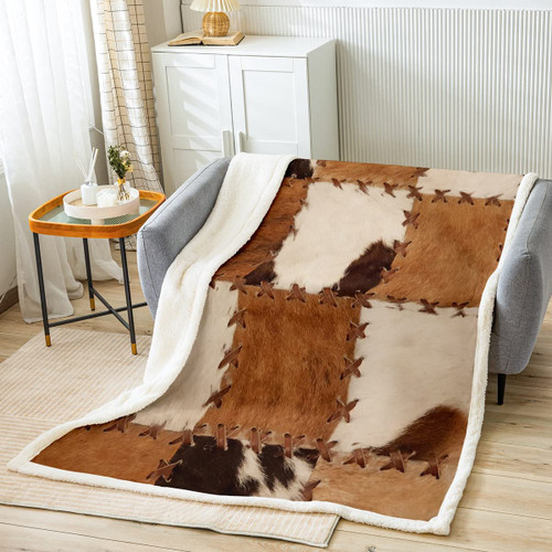 Cowhide Fleece Bed Blanket Patchwork Cow Fur Print Plush Blanket Throw Farm Animal Sherpa Blanket For Kids Boys Girls Western Cowboy Farmhouse Fuzzy Blanket Sofa Decor Bedroom Decor Twin 60"x80"