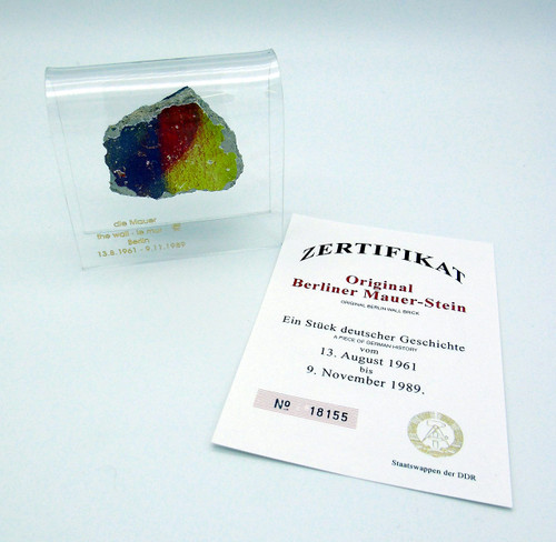 Berlin souvenirs Original Berlin Wall Piece Display in a transparent arch (4'' x 4'' Large)