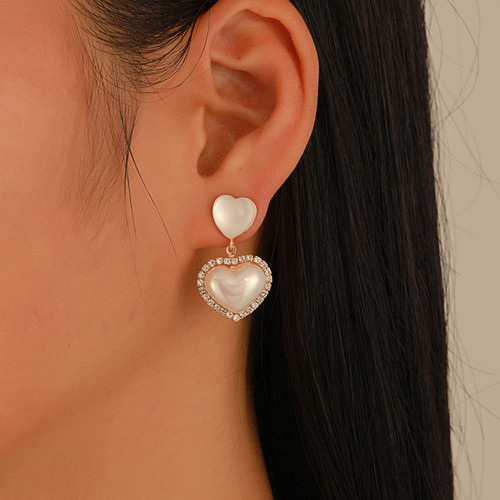 Zeshimb Rhinestoes Heart Earrings Vintage Cz Pearl Studs Earrings Crystal Double Heart Dangle Earrings Gold Love Drop Earrings Jewelry for Women and Girls Zeshimb Rhinestoes Heart Earrings Vintage Cz Pearl Studs Earrings Crystal Double Heart Dangle Earrings Gold Love Drop Earrings Jewelry for Women and Girls