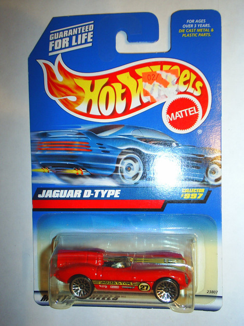 Mattel Hot Wheels 1999 1:64 Scale Red Jaguar D-Type Die Cast Car Collector #997