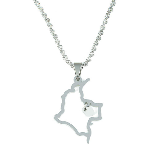 Heart Charm Colombia Map Pendant Necklace Map of Colombian Jewelry (Silver) Heart Charm Colombia Map Pendant Necklace Map of Colombian Jewelry (Silver)
