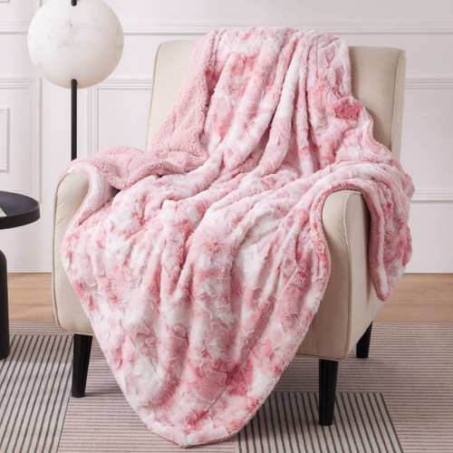 Bedsure Fuzzy Blanket for Couch - Pink, Soft and Comfy Sherpa, Plush and Furry Faux Fur, Reversible Throw Blankets for Sofa and Bed, 50x60 Inches