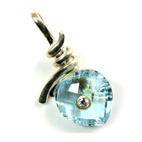 Jewelryonclick Natural Heart Shaped Blue Topaz Pendants for Girls 925 Sterling Silver December Birthstone Jewelryonclick Natural Heart Shaped Blue Topaz Pendants for Girls 925 Sterling Silver December Birthstone