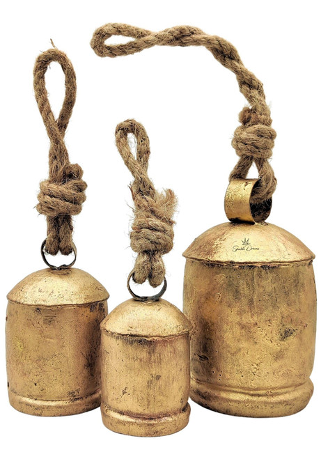 Sparkle Dreams Shabby Chic Country Style Rustic Metal Set of 3 Hanging Harmony Giant Cow Bells Sparkle Dreams Shabby Chic Country Style Rustic Metal Set of 3 Hanging Harmony Giant Cow Bells