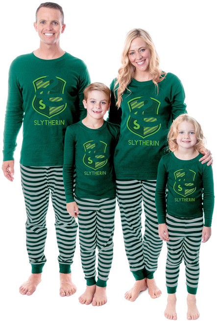 Harry Potter Family All Hogwarts Houses Wizarding World Sleep Pajama Set (Slytherin, Adult, Medium) Harry Potter Family All Hogwarts Houses Wizarding World Sleep Pajama Set (Slytherin, Adult, Medium)