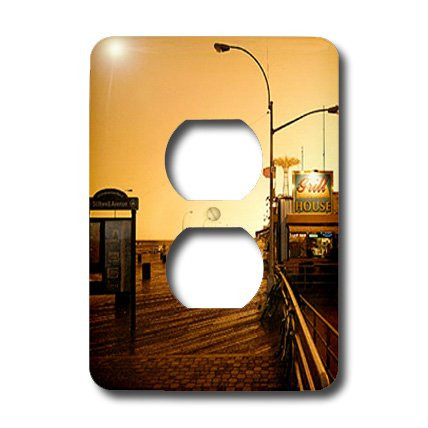 3dRose lsp_1188_6 Coney Island Boardwalk 2 Plug Outlet Cover