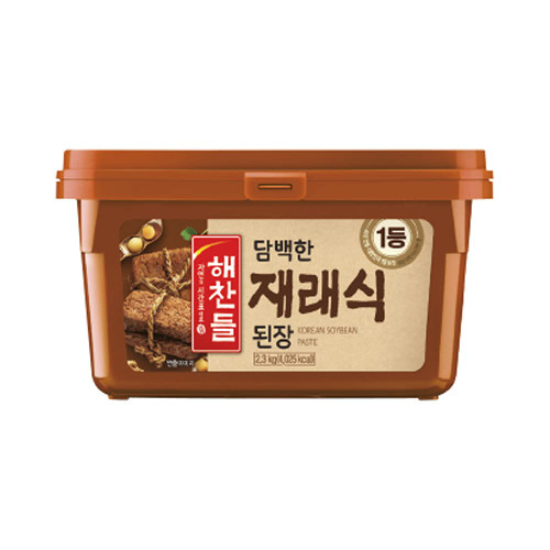 CJ Haechandle Soybean Paste, Korean Doenjang, 5 lbs (2.3kg)