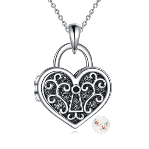 AXELUNA Picture Locket Necklace Sterling Silver Vintage Heart Locket Hold Pendant Jewelry Gifts for Women Girls