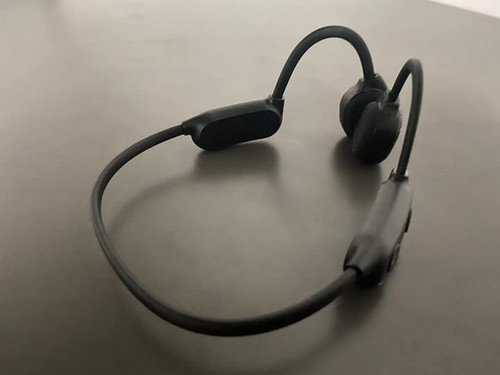 Bone Conduction Headphones, Open Ear Bluetooth Earbuds with Mic, Sweatproof Wireless Bone Conducting Headset, Inductivv Earphones with microphone for Running, Cycling, Gym, Hiking, Driving and Sports