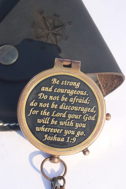 NEO WORLD OF NAUTICAL Be Strong and Courageous Do Not Be Afraid Brass Engraved Compass, with Stamped Leather Case, Birthday Gifts, Confirmation Gifts Ideas, Baptism Gifts, Brown