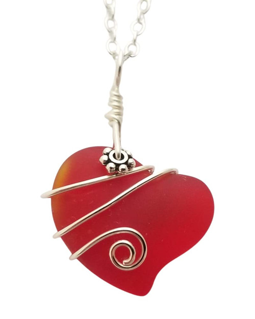 Yinahawaii Handmade Sea Glass Necklace, Hawaiian Jewelry For Women, Wire Heart Necklace Ruby Red Necklace, Beach Jewelry Sea Glass Jewelry For Women, Birthday Gift For Women (July Birthstone Jewelry) Yinahawaii Handmade Sea Glass Necklace, Hawaiian Jewelry For Women, Wire Heart Necklace Ruby Red Necklace, Beach Jewelry Sea Glass Jewelry For Women, Birthday Gift For Women (July Birthstone Jewelry)