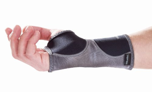 Mueller Sports Medicine Hg80 Wrist Support, Black, Large