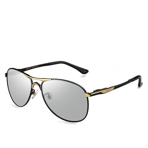 QONOIC Driving Photochromic Sunglasses Polarized Classic Brand Sun Glasses for Men oculos de sol masculino (Black Lens-Gold, Photochromic)