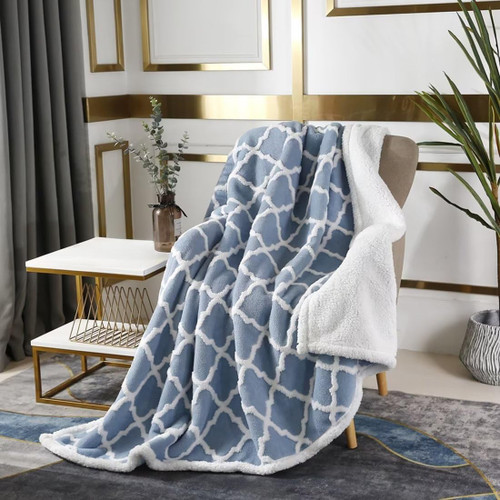 Sherpa Fleece Throw Blanket for Couch, Twin Size, Fuzzy Soft Cozy Reversible Blankets for Bed, Sofa, 3D Jacquard Thick Warm Plush Throw Blanket for All Seasons, Sky Blue, 60x80 Inches