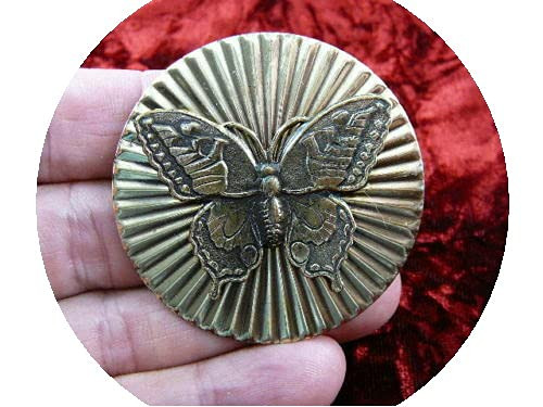 Butterfly Flying Monarch Pin Pendant Brooch Love Lover Sparkling Rhinestone Women Brooch Crystal Pin Vintage Brooch Pin for Women Costume Accessory Butterfly Flying Monarch Pin Pendant Brooch Love Lover Sparkling Rhinestone Women Brooch Crystal Pin Vintage Brooch Pin for Women Costume Accessory