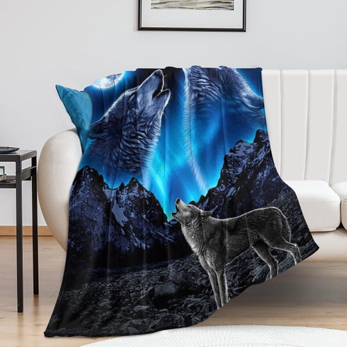 Wolf Flannel Throw Blanket 40"x30",Wolf Lightweight Ultra Soft Plush Throw Blanket Warm Comfortable Cute Blanket for All Season