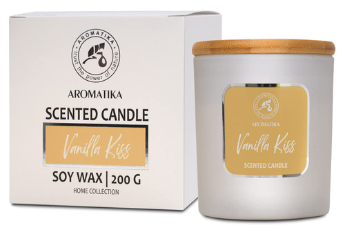 Scented Candle Vanilla Kiss - Aromatherapy Candle - Soywax Candle with Vanilla Extract - Up to 45 Hours Burn Time - Glass Candle Gift - Home Scented Candles - Luxury and Sensual Soy Wax Candle