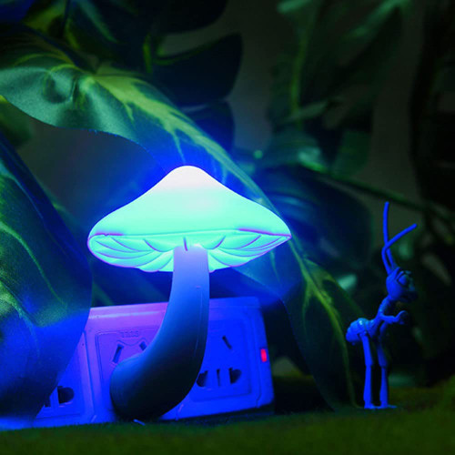 Shulemin Mini LED Night Light for Kids, 0.5W 220V Mushroom Light-Control LED Night Light Wall Socket Lamp Bedroom Decor Night Lamp for Bedroom, Bedside, Living Room, Desk Decorations Blue