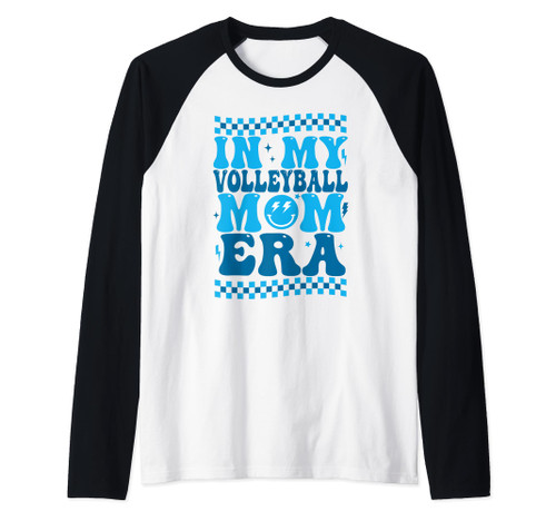 in my volleyball mom era Raglan Baseball Tee