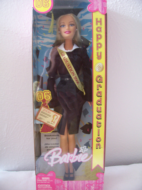 Mattel Barbie 2006 Happy Graduation Doll Mattel Barbie 2006 Happy Graduation Doll