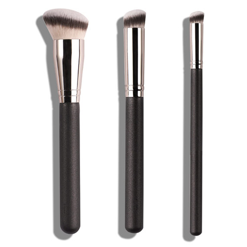 3Pcs Foundation Concealer Brush, Slanted Foundation Brush for Liquid Makeup, Angled Cream Foundation and Under Eye Concealer Brush Set for Blending Cream Powder Buffing Stippling (3 Sizes)