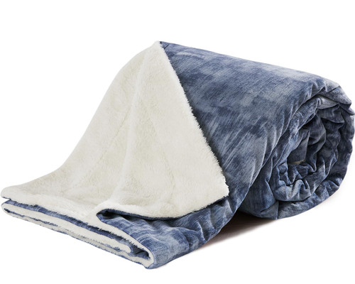 Grassix Sherpa Queen Size Blanket for Bed, 460GSM Fleece Plush Soft Warm Blanket for Winter, Full/Queen Bed Blanket, Blue 90x90 Inches Grassix Sherpa Queen Size Blanket for Bed, 460GSM Fleece Plush Soft Warm Blanket for Winter, Full/Queen Bed Blanket, Blue 90x90 Inches