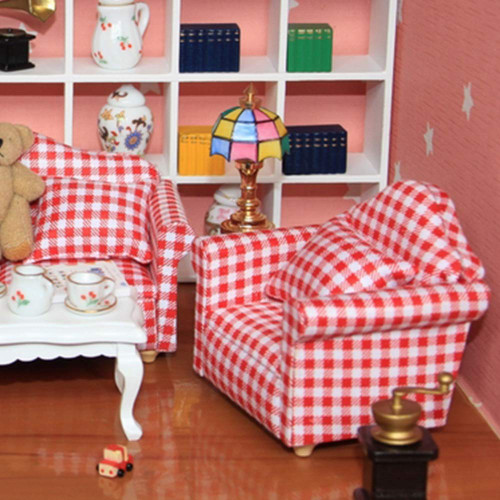 TBEOEN Miniature Single Sofa Couch Armchair with Pillow for 1:12 Dolls DIY Dollhouse Accessories Dolls Stuffed Toys 9 * 8 * 6CM (Red)
