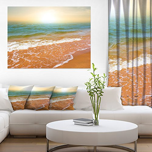 Designart PT10365-20-12 Clear Waters in Early Morning Beach-Large Seashore Canvas Print-20x12, 12" H x 20" W x 1" D 1P Blue