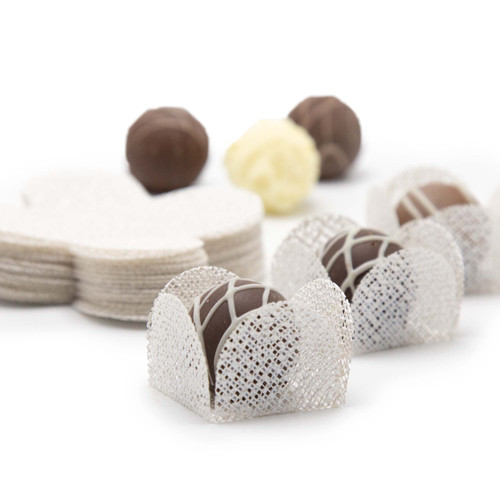 Truffilio Square Truffle Cups - Pack of 30 (30 Liners, White) Truffilio Square Truffle Cups - Pack of 30 (30 Liners, White)