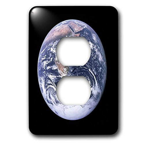 3dRose LSP_62315_6 The Earth Seen from Apollo 17 Plug Outlet Cover
